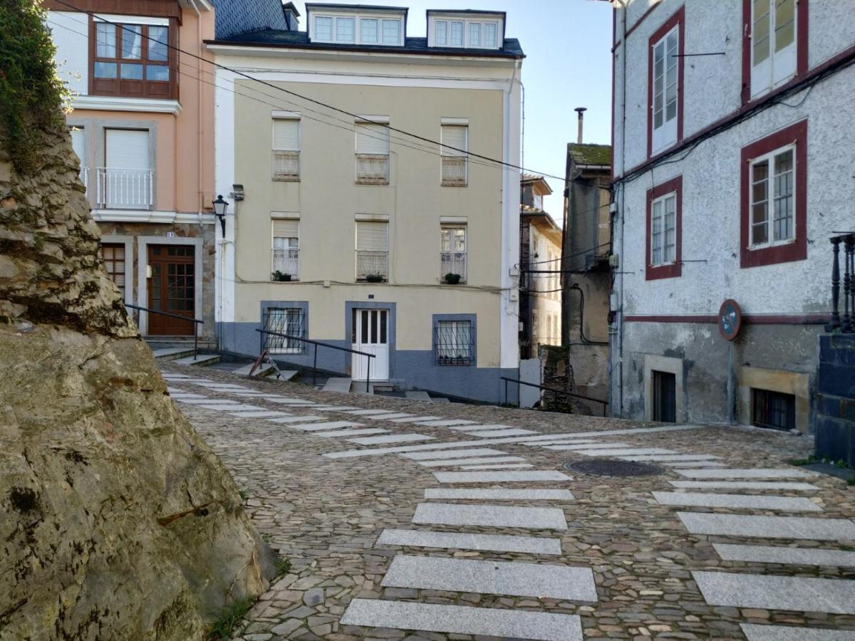Calle Olavarrieta 16 Bajo Luarca Exterior foto